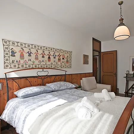 Apartment Il Poggio Radioso View & Garden - Happy