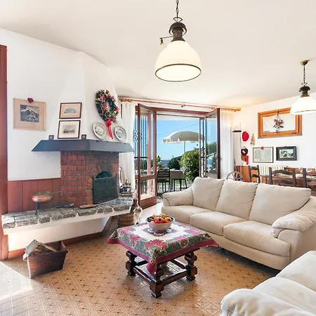 Apartment Il Poggio Radioso View & Garden - Happy *