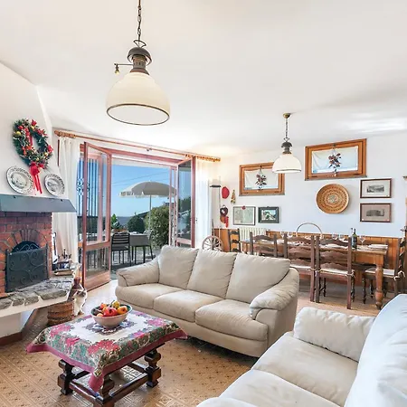 Apartment Il Poggio Radioso View & Garden - Happy Nebbiuno