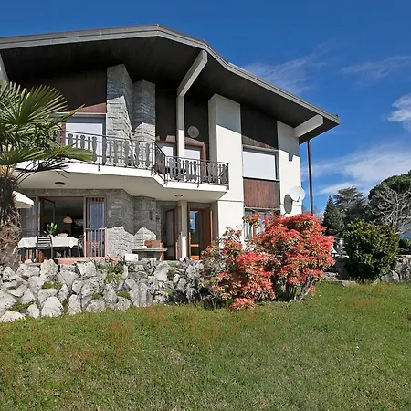 Appartement Il Poggio Radioso View & Garden - Happy Nebbiuno